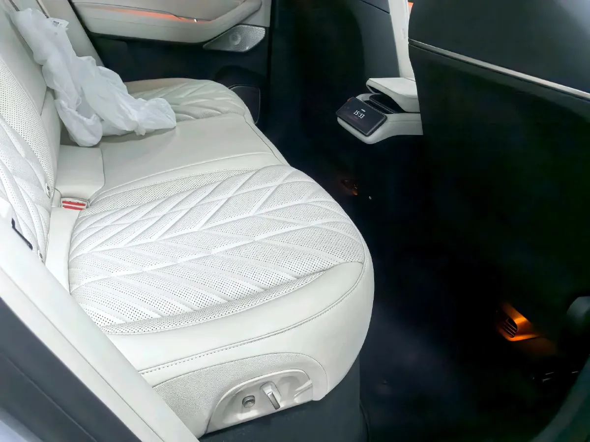 2026 BMW i3 BEV,autocango,china used car exporter,china ev exporter,chinese used car exporter,chinese used ev exporter