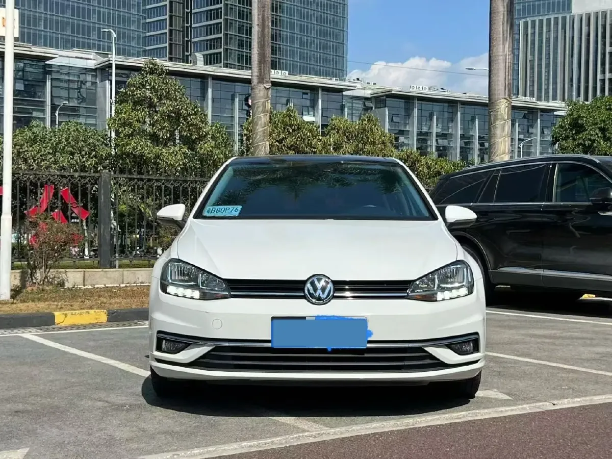2020 Volkswagen Golf 1.4T 150HP L4 7DCT,autocango,china used car exporter,china ev exporter,chinese used car exporter,chinese used ev exporter