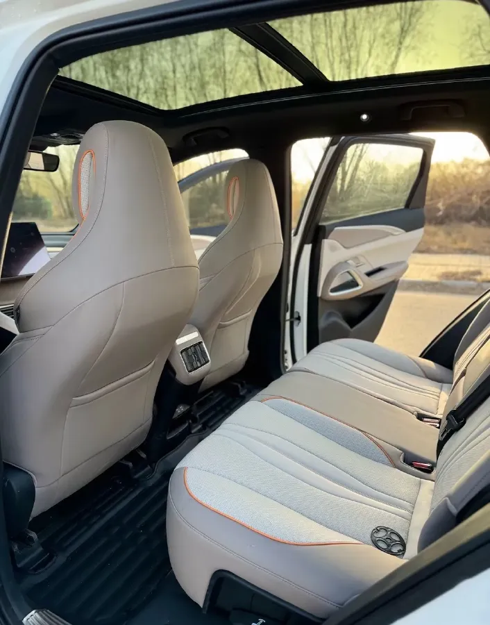 2024 BYD Song Pro 1.5L 110HP L4 E-CVT PHEV 12.9KWH,autocango,china used car exporter,china ev exporter,chinese used car exporter,chinese used ev exporter