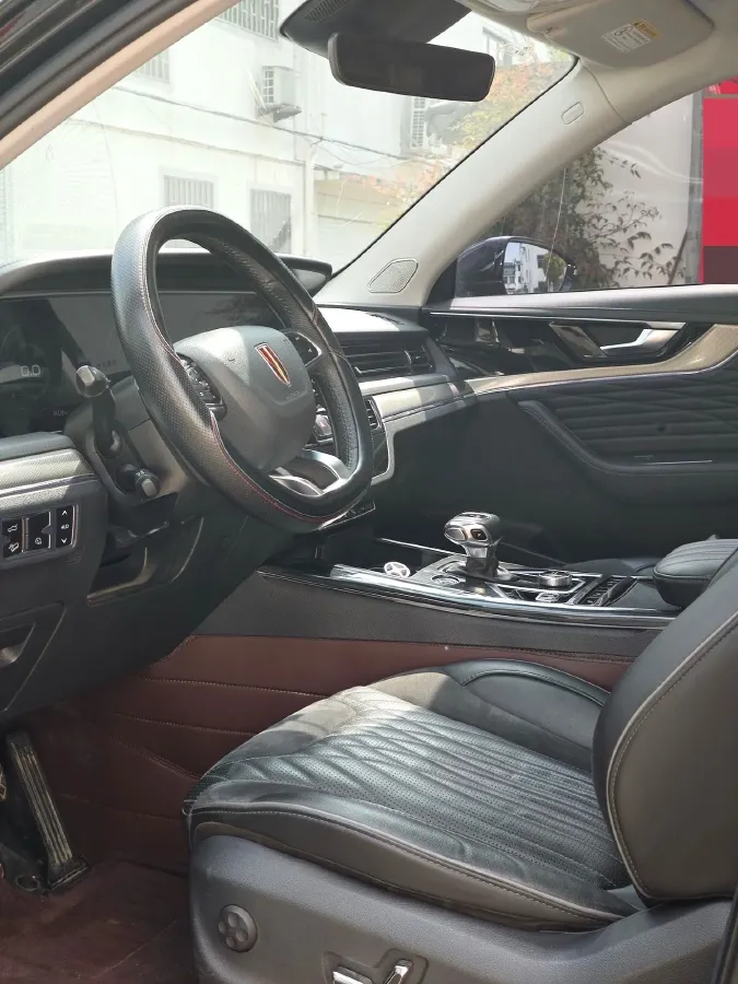 2022 HongQi HS5 2.0T 224HP L4 6AT,autocango,china used car exporter,china ev exporter,chinese used car exporter,chinese used ev exporter