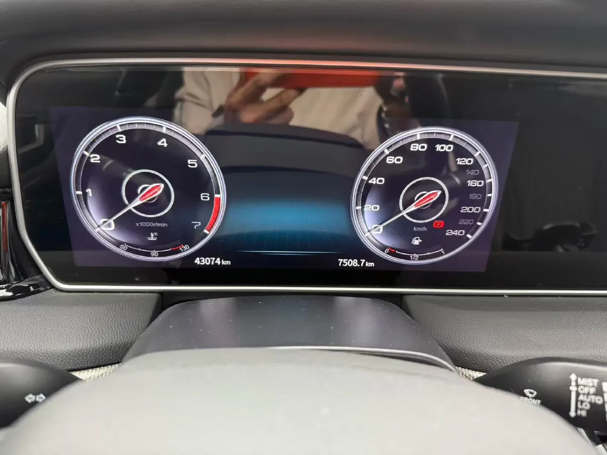 2022 HongQi HS5 2.0T 224HP L4 6AT,autocango,china used car exporter,china ev exporter,chinese used car exporter,chinese used ev exporter