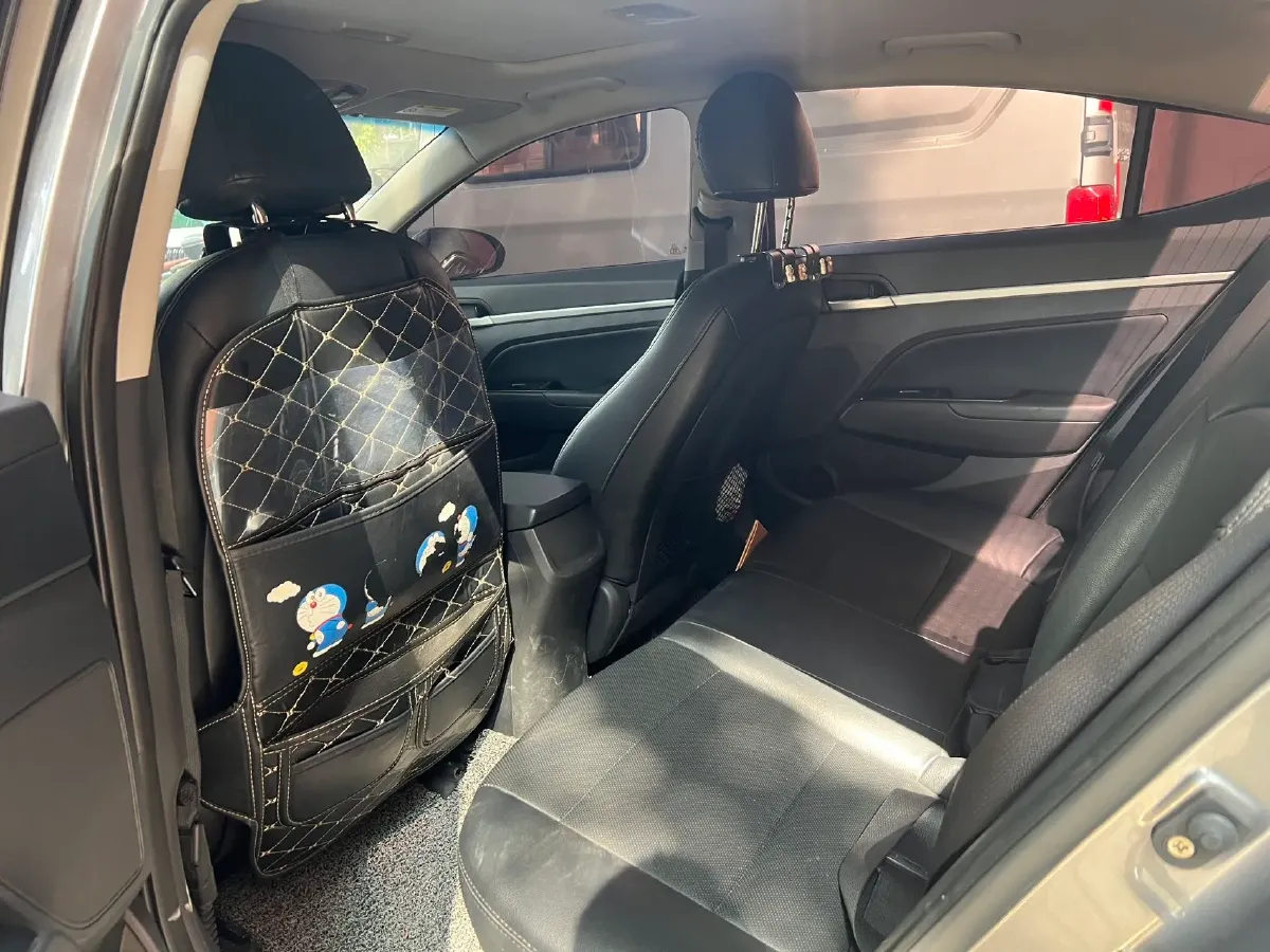 2016 Hyundai Elantra 1.6L 130HP L4 6AT,autocango,china used car exporter,china ev exporter,chinese used car exporter,chinese used ev exporter