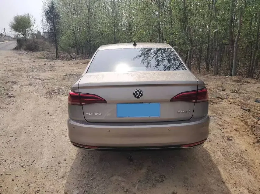 2021 Volkswagen Bora 1.5L 113HP L4 6AT,autocango,china used car exporter,china ev exporter,chinese used car exporter,chinese used ev exporter