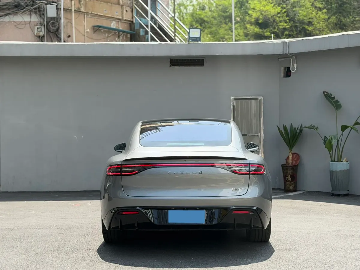 2024 Luxeed S7 BEV 82KWH,autocango,china used car exporter,china ev exporter,chinese used car exporter,chinese used ev exporter