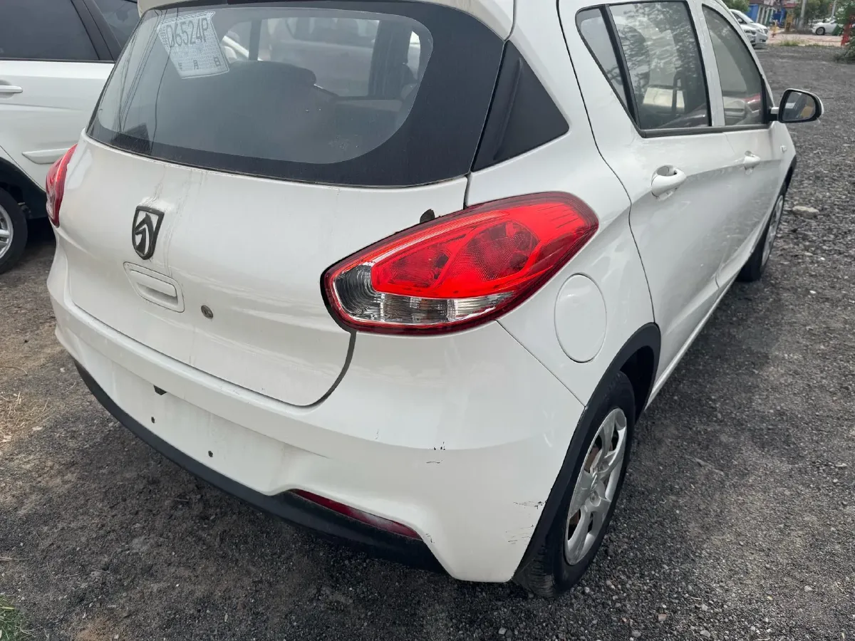 2016 BaoJun 310 1.2L 82HP L4 5MT,autocango,china used car exporter,china ev exporter,chinese used car exporter,chinese used ev exporter
