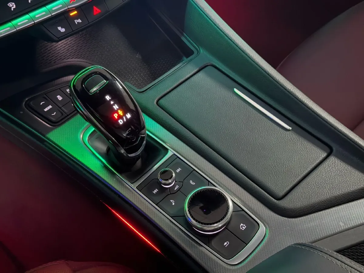 2021 Cadillac CT5 2.0T 237HP L4 10AT,autocango,china used car exporter,china ev exporter,chinese used car exporter,chinese used ev exporter