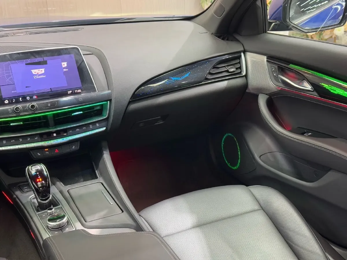 2021 Cadillac CT5 2.0T 237HP L4 10AT,autocango,china used car exporter,china ev exporter,chinese used car exporter,chinese used ev exporter