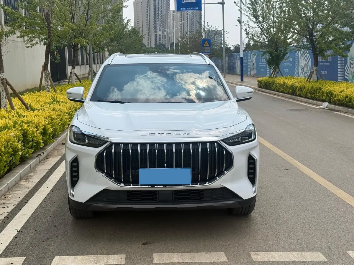 2024 Jetour X70 Plus 1.5T 156HP L4 6DCT,autocango,china used car exporter,china ev exporter,chinese used car exporter,chinese used ev exporter