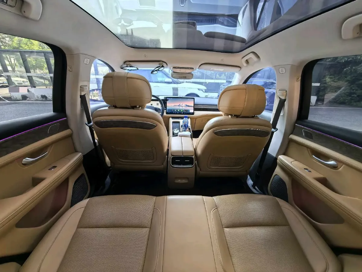 2022 JMC YuHu 7 2.0T 141HP L4 8AT,autocango,china used car exporter,china ev exporter,chinese used car exporter,chinese used ev exporter