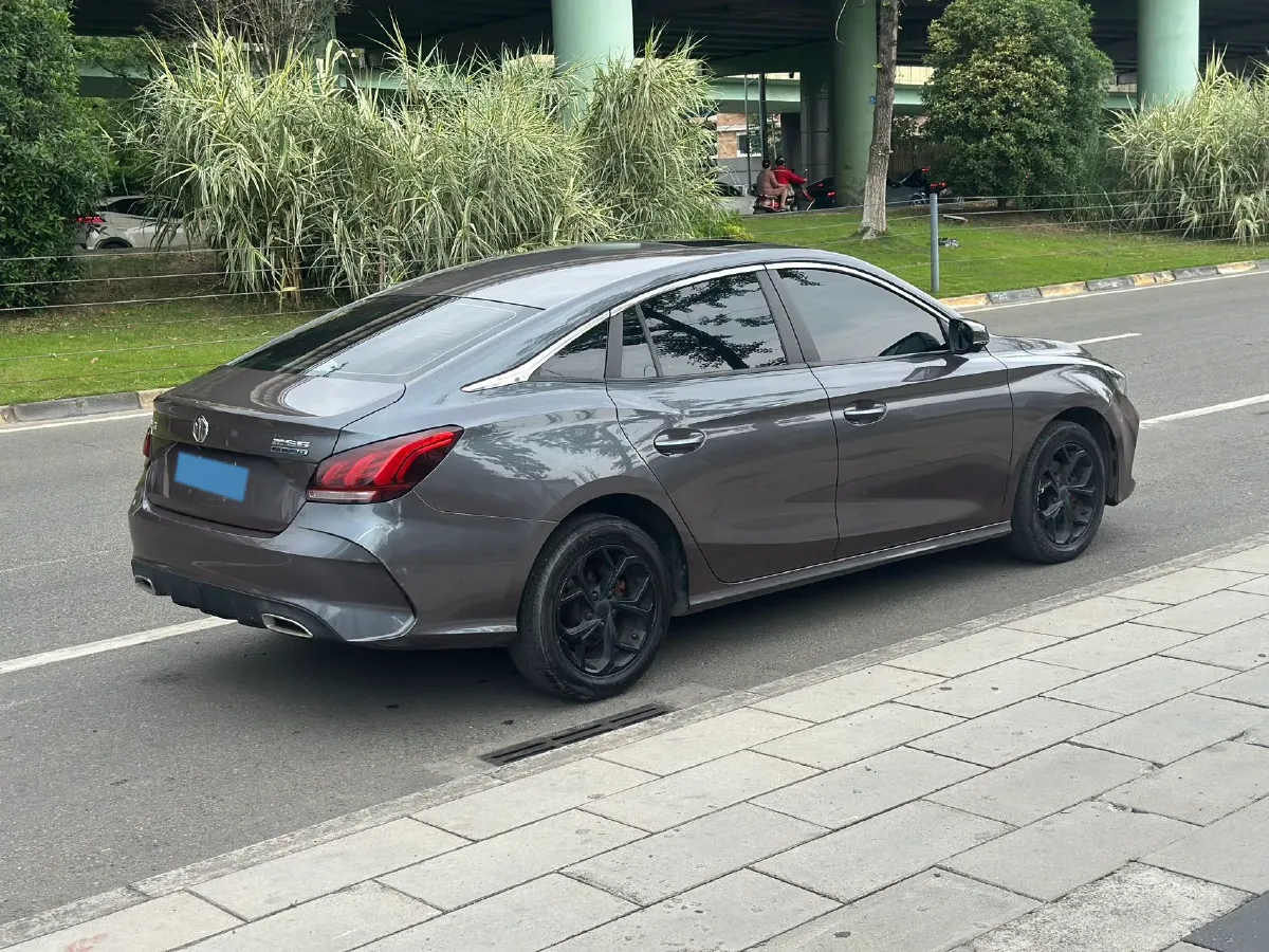 2021 MG 5 1.5L 120HP L4 CVT,autocango,china used car exporter,china ev exporter,chinese used car exporter,chinese used ev exporter