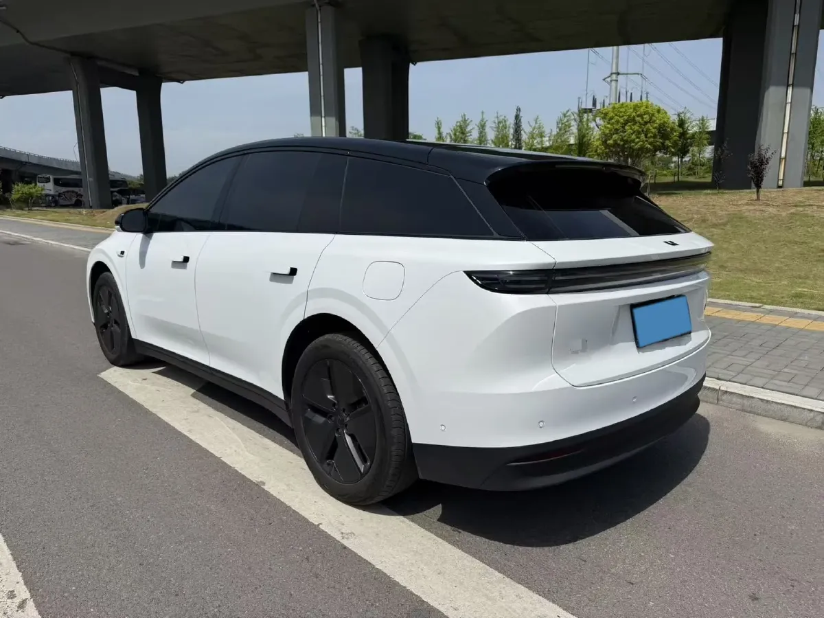 2025 Li i6 BEV,autocango,china used car exporter,china ev exporter,chinese used car exporter,chinese used ev exporter