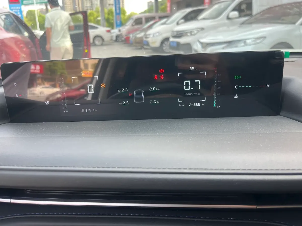 2023 ChangAn Lamore 1.5T 170HP L4 7DCT,autocango,china used car exporter,china ev exporter,chinese used car exporter,chinese used ev exporter