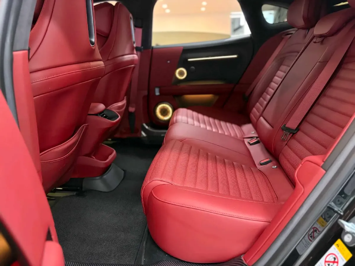 2025 Avatr 06 BEV,autocango,china used car exporter,china ev exporter,chinese used car exporter,chinese used ev exporter