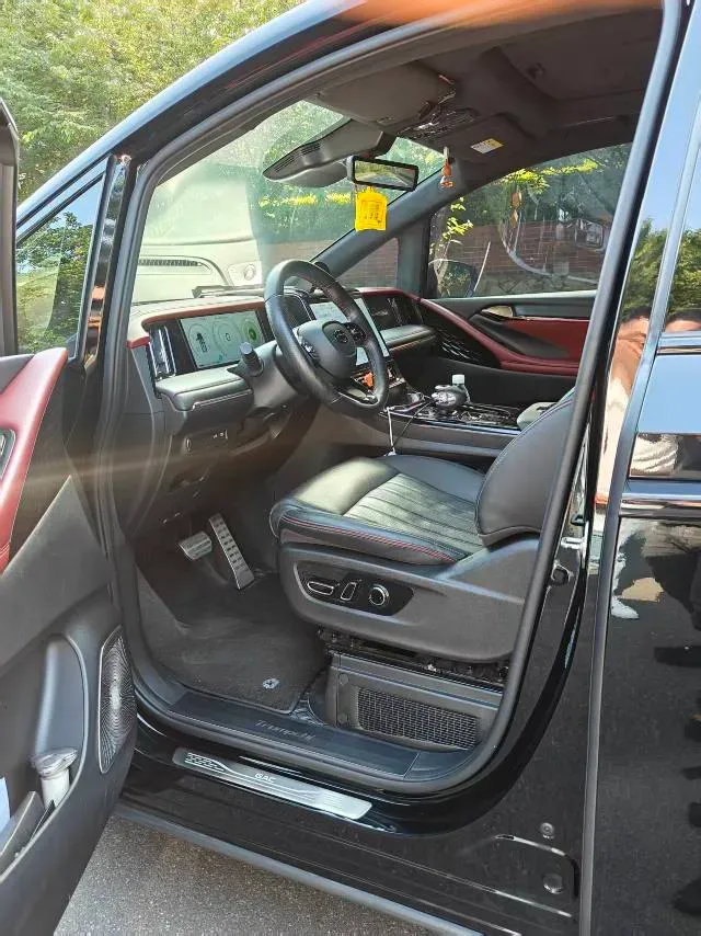 2023 GAC Trumpchi M8 2.0T 190HP L4 E-CVT Hybrid,autocango,china used car exporter,china ev exporter,chinese used car exporter,chinese used ev exporter