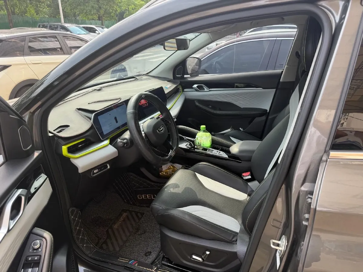 2022 Geely Coolray 1.5T 181HP L4 7DCT,autocango,china used car exporter,china ev exporter,chinese used car exporter,chinese used ev exporter