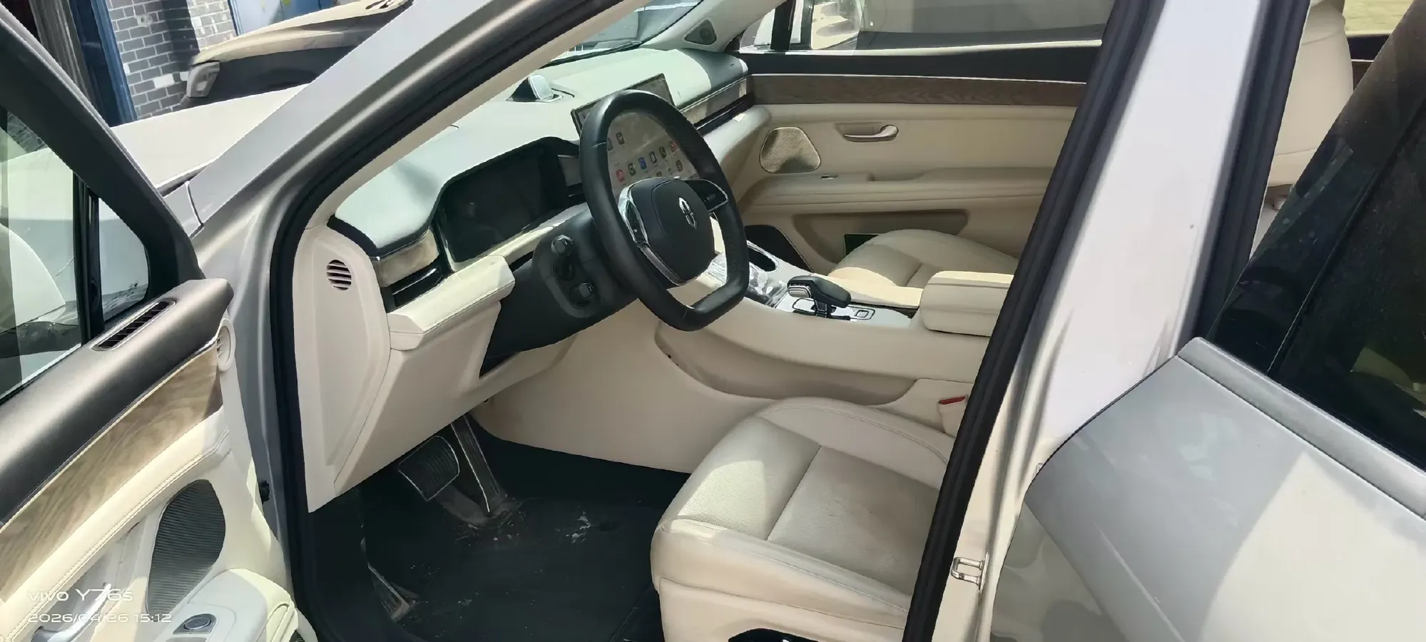 2022 JMC YuHu 7 2.0T 141HP L4 8AT,autocango,china used car exporter,china ev exporter,chinese used car exporter,chinese used ev exporter