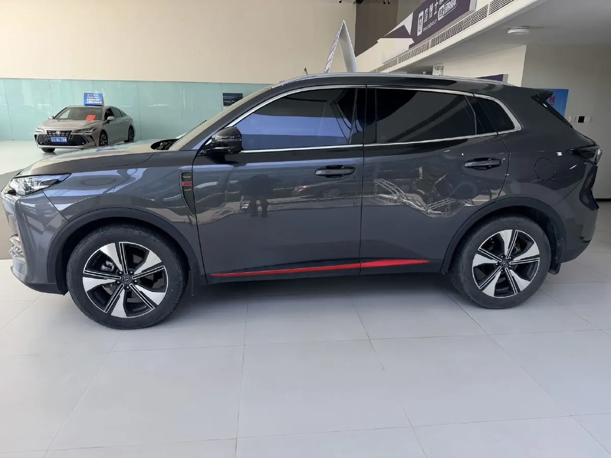 2022 ChangAn Oshan X7 Plus 1.5T 188HP L4 7DCT,autocango,china used car exporter,china ev exporter,chinese used car exporter,chinese used ev exporter