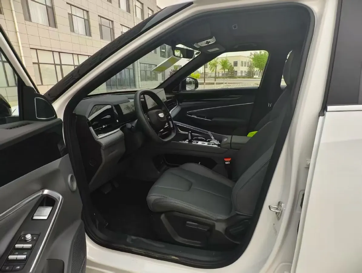 2026 Geely Azkarra 1.5T 181HP L4 7DCT,autocango,china used car exporter,china ev exporter,chinese used car exporter,chinese used ev exporter