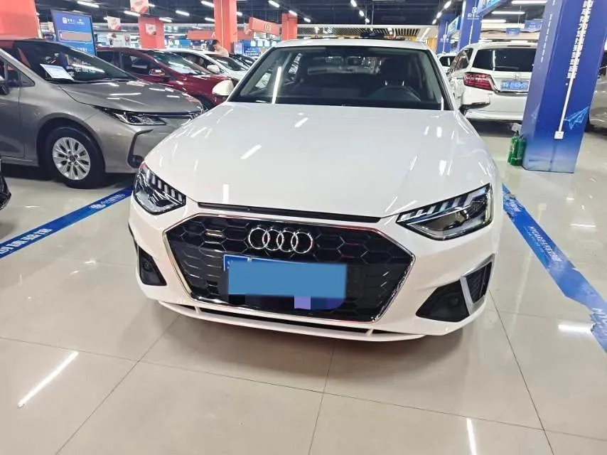 2020 Audi A4L 2.0T 190HP L4 7DCT,autocango,china used car exporter,china ev exporter,chinese used car exporter,chinese used ev exporter