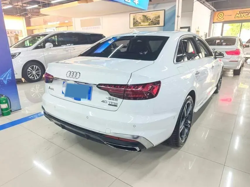2020 Audi A4L 2.0T 190HP L4 7DCT,autocango,china used car exporter,china ev exporter,chinese used car exporter,chinese used ev exporter
