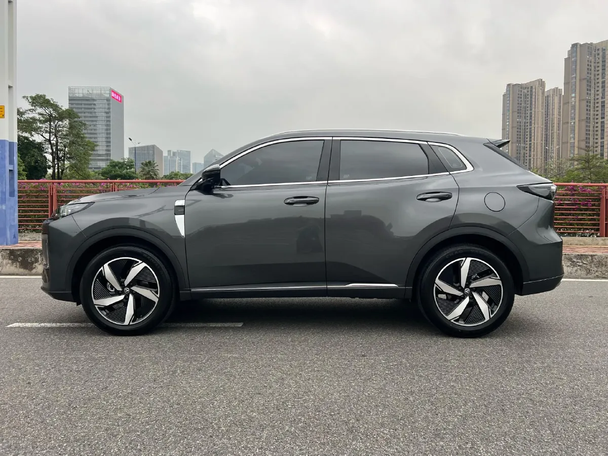 2025 ChangAn CS55 Plus 1.5T 192HP L4 7DCT,autocango,china used car exporter,china ev exporter,chinese used car exporter,chinese used ev exporter