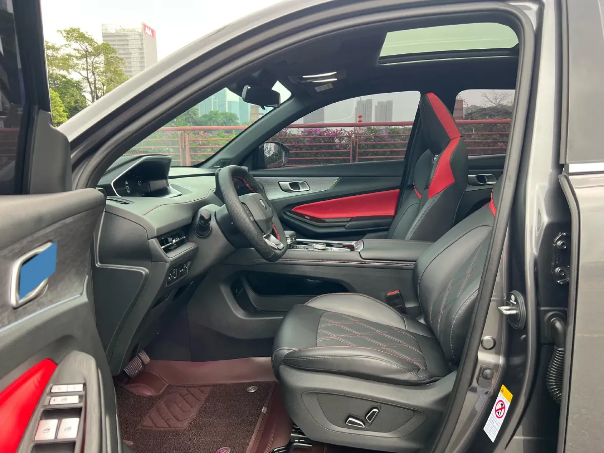 2025 ChangAn CS55 Plus 1.5T 192HP L4 7DCT,autocango,china used car exporter,china ev exporter,chinese used car exporter,chinese used ev exporter