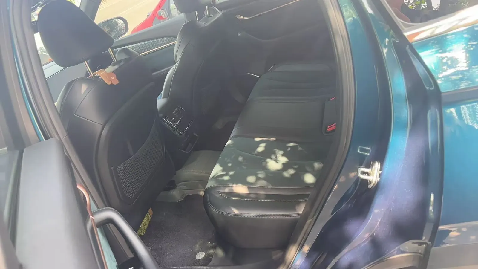 2021 Geely Monjaro 2.0T 238HP L4 8AT,autocango,china used car exporter,china ev exporter,chinese used car exporter,chinese used ev exporter