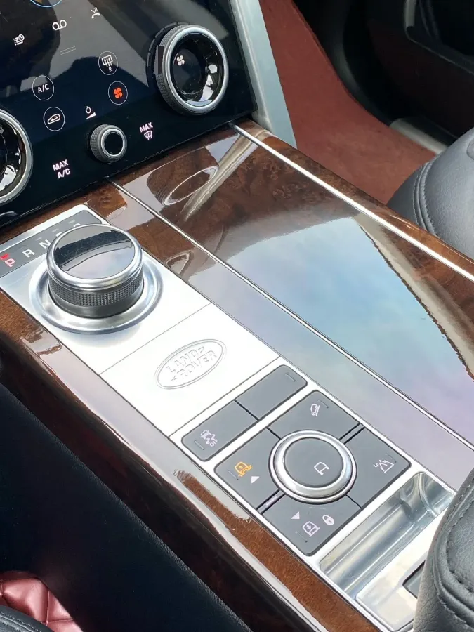 2020 Land Rover Range Rover 3.0T 400HP L6 8AT,autocango,china used car exporter,china ev exporter,chinese used car exporter,chinese used ev exporter