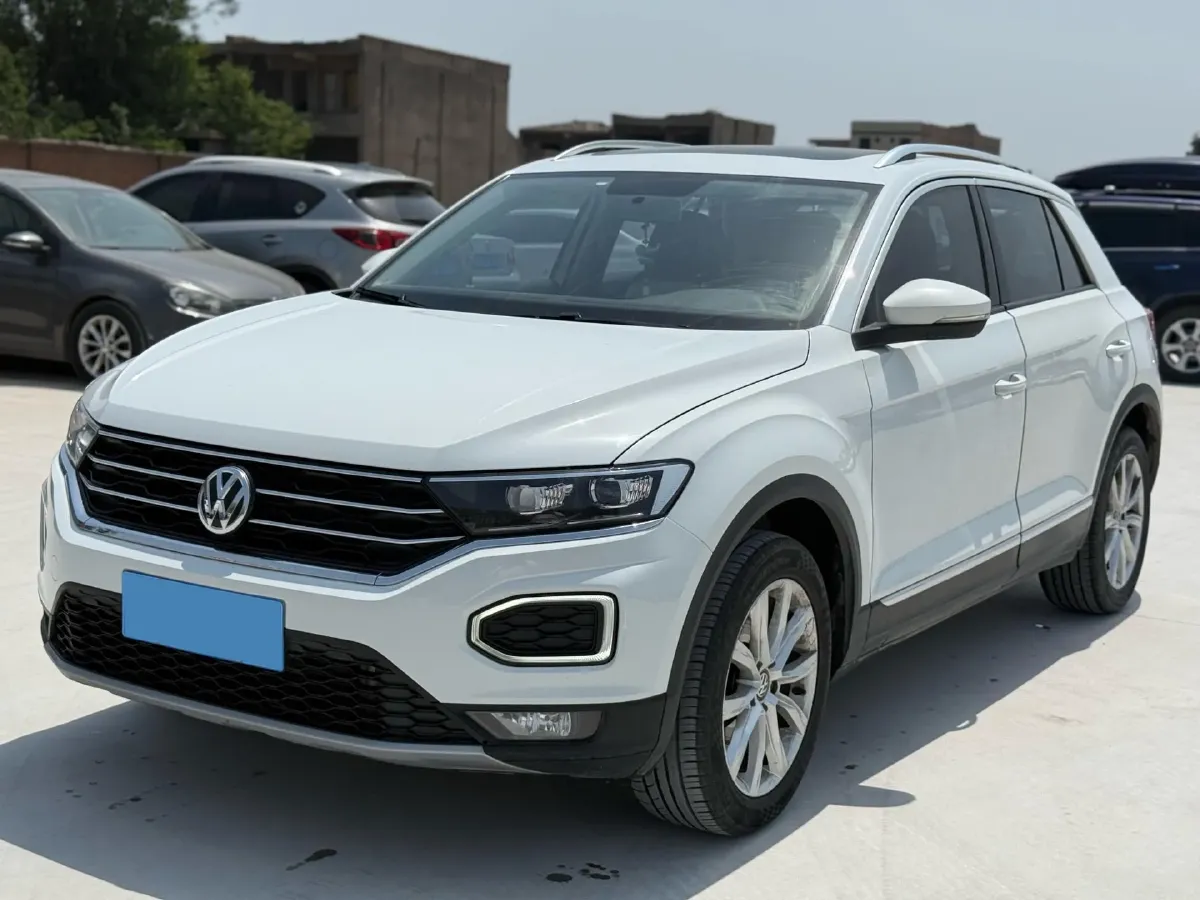 2020 Volkswagen T-Roc 1.4T 131HP L4 7DCT,autocango,china used car exporter,china ev exporter,chinese used car exporter,chinese used ev exporter