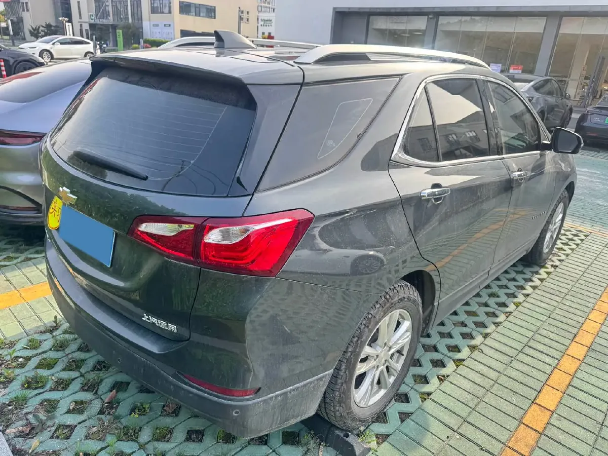 2018 Chevrolet Equinox 1.5T 180HP L4 6AT,autocango,china used car exporter,china ev exporter,chinese used car exporter,chinese used ev exporter