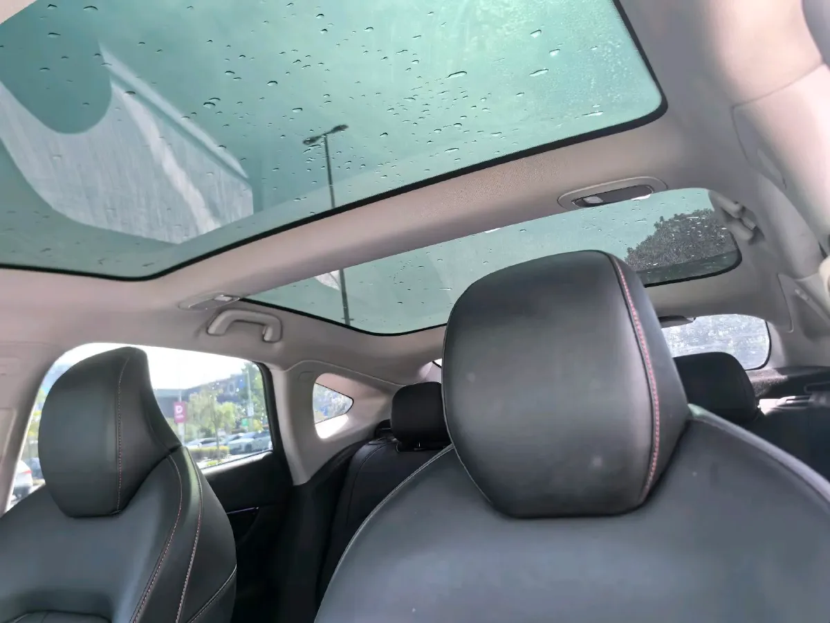 2023 Xpeng G6 BEV 66KWH,autocango,china used car exporter,china ev exporter,chinese used car exporter,chinese used ev exporter