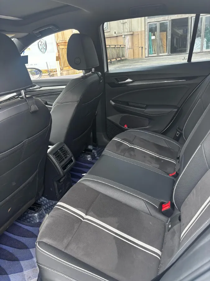 2023 Volkswagen Golf 1.4T 150HP L4 7DCT,autocango,china used car exporter,china ev exporter,chinese used car exporter,chinese used ev exporter