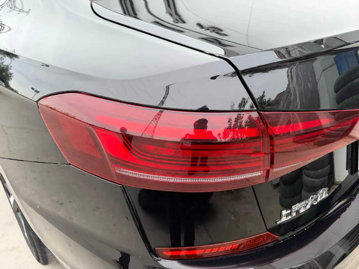 2023 Volkswagen Passat 2.0T 186HP L4 7DCT,autocango,china used car exporter,china ev exporter,chinese used car exporter,chinese used ev exporter