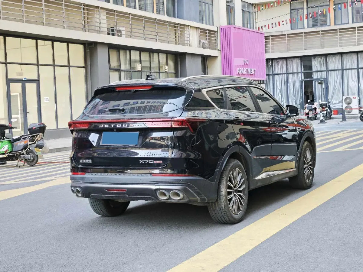 2023 ChangAn Oshan X7 Plus 1.5T 188HP L4 7DCT,autocango,china used car exporter,china ev exporter,chinese used car exporter,chinese used ev exporter
