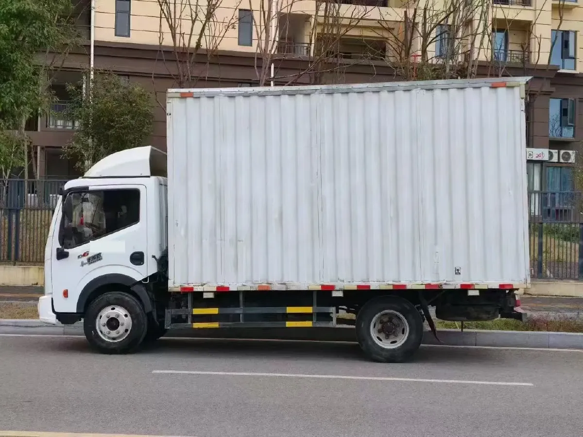 2023 Dongfeng RuiQi 2.4L 158HP L4 5MT,autocango,china used car exporter,china ev exporter,chinese used car exporter,chinese used ev exporter