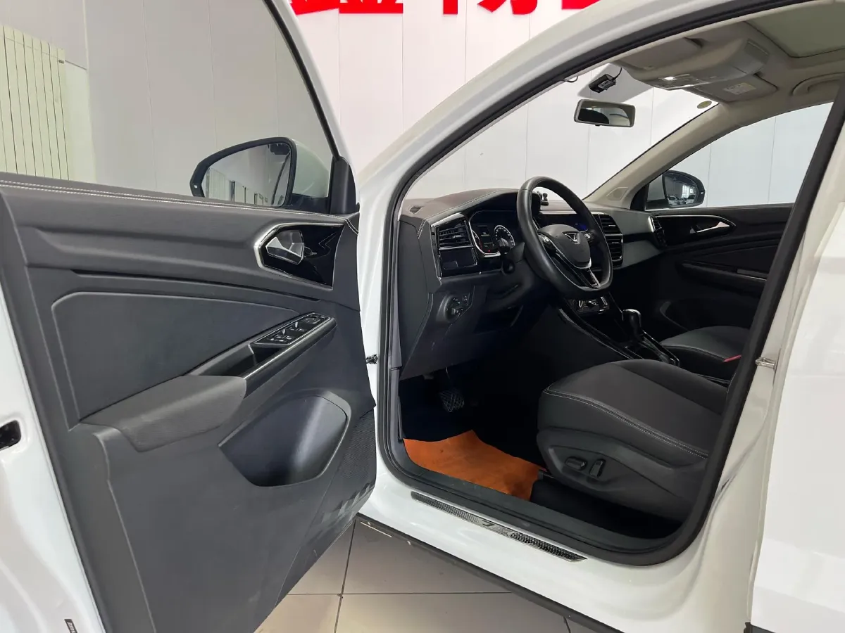 2022 Jetta VS7 1.4T 150HP L4 6AT,autocango,china used car exporter,china ev exporter,chinese used car exporter,chinese used ev exporter