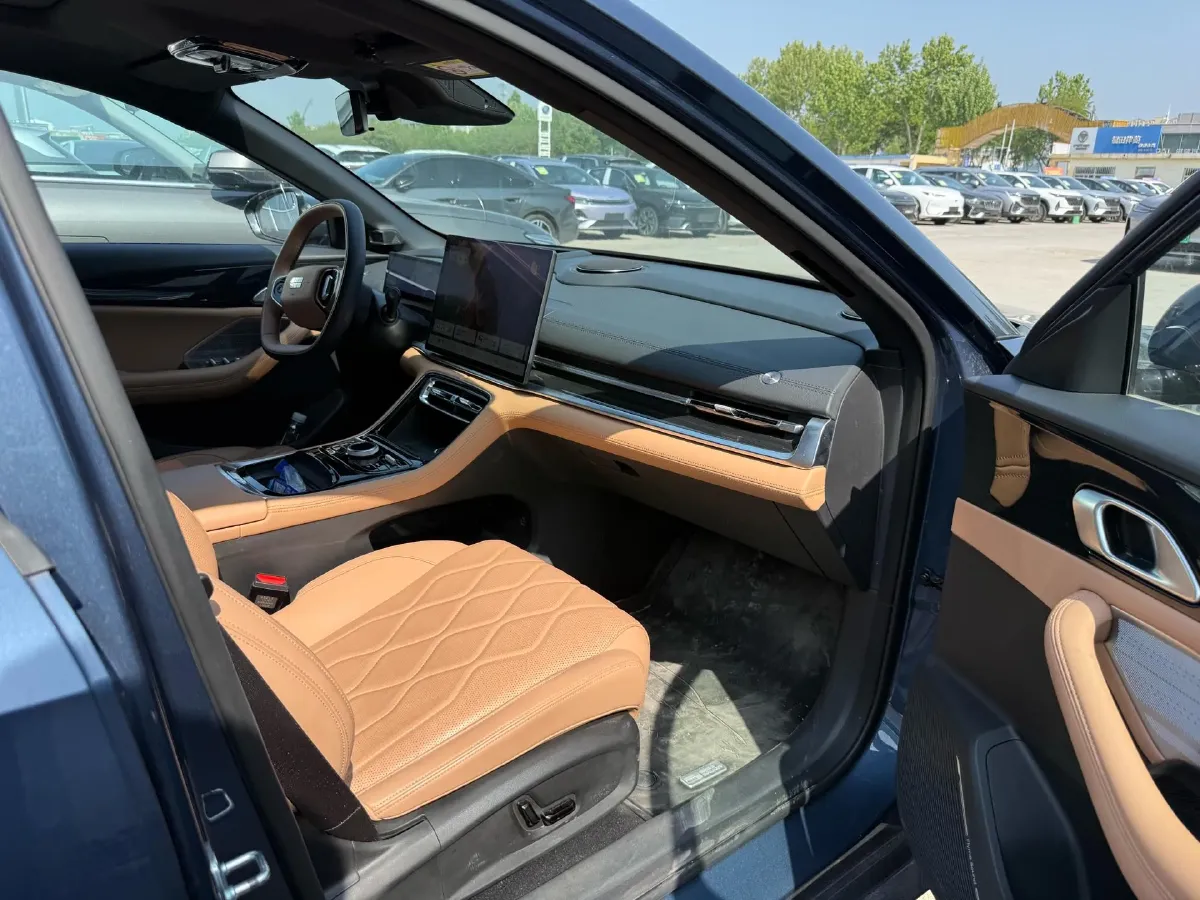 2025 Geely Galaxy A7 1.5L 112HP L4 1DHT PHEV,autocango,china used car exporter,china ev exporter,chinese used car exporter,chinese used ev exporter