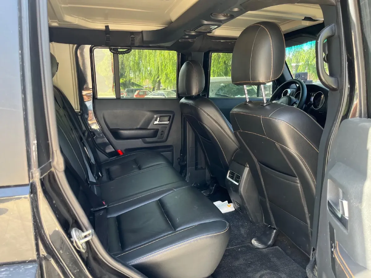 2017 Beijing BJ40 2.3T 250HP L4 6AT,autocango,china used car exporter,china ev exporter,chinese used car exporter,chinese used ev exporter