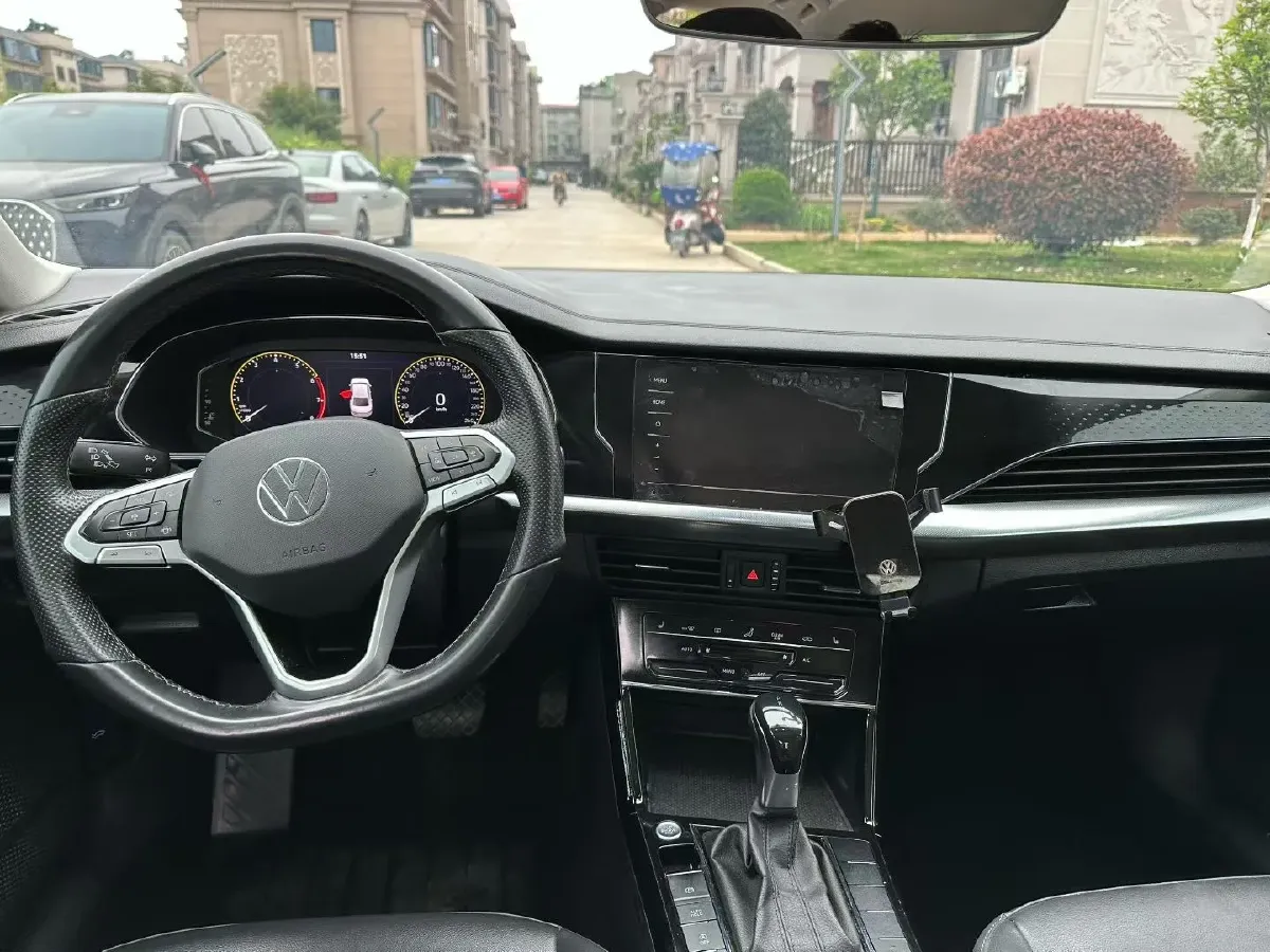 2022 Skoda Kodiak GT 2.0T 186HP L4 7DCT,autocango,china used car exporter,china ev exporter,chinese used car exporter,chinese used ev exporter