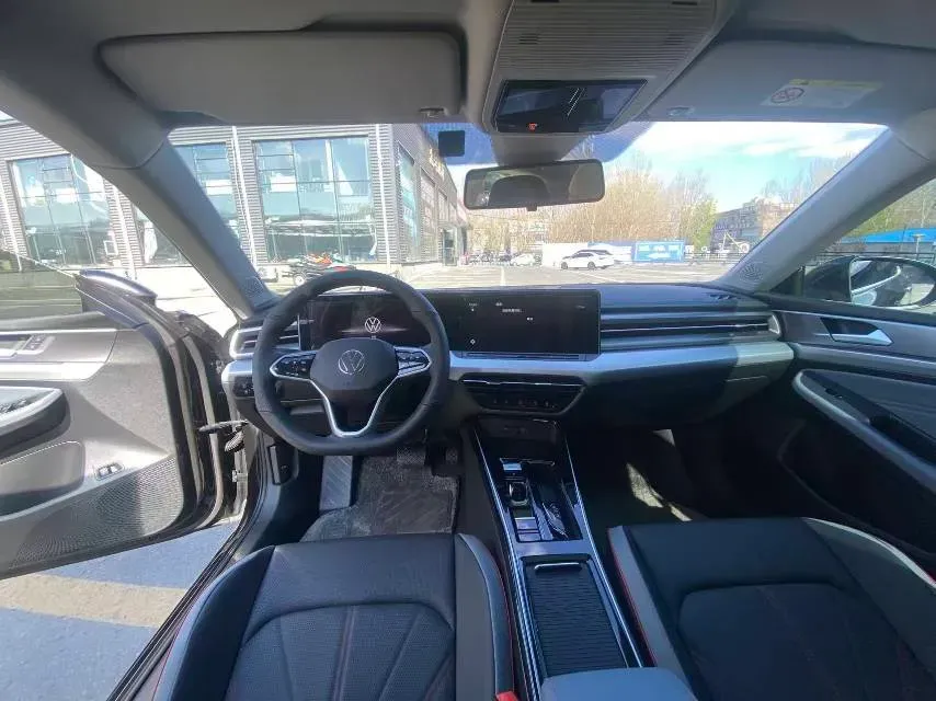 2023 Volkswagen Lamando 1.4T 150HP L4 7DCT,autocango,china used car exporter,china ev exporter,chinese used car exporter,chinese used ev exporter