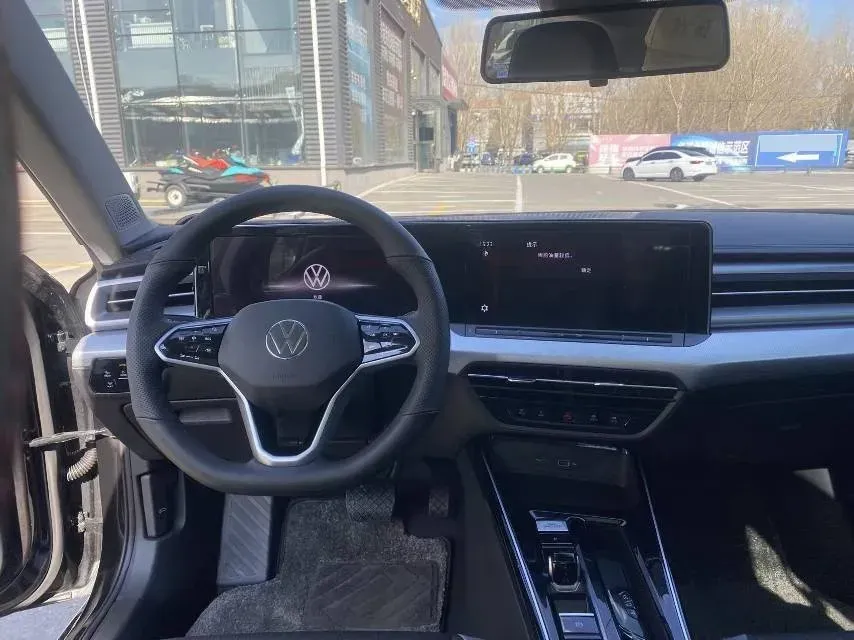 2023 Volkswagen Lamando 1.4T 150HP L4 7DCT,autocango,china used car exporter,china ev exporter,chinese used car exporter,chinese used ev exporter