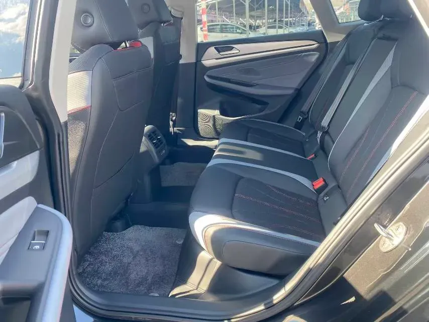 2023 Volkswagen Lamando 1.4T 150HP L4 7DCT,autocango,china used car exporter,china ev exporter,chinese used car exporter,chinese used ev exporter