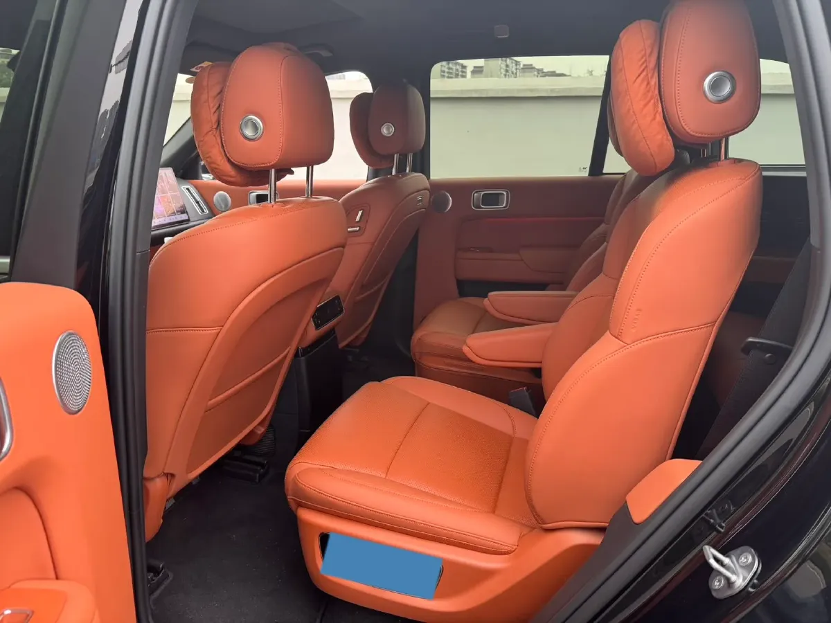 2024 Toyota Granvia 2.5L 189HP L4 E-CVT Hybrid,autocango,china used car exporter,china ev exporter,chinese used car exporter,chinese used ev exporter