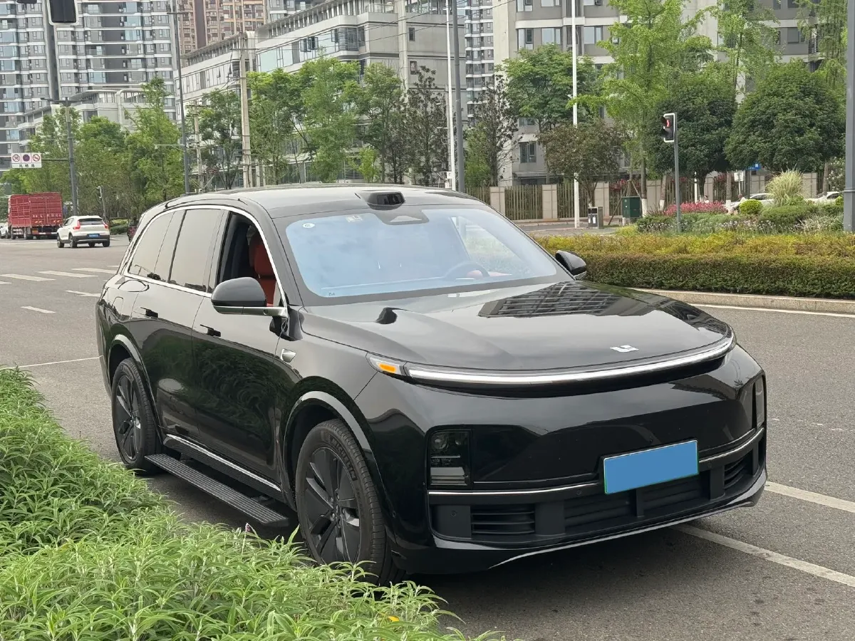 2024 Toyota Granvia 2.5L 189HP L4 E-CVT Hybrid,autocango,china used car exporter,china ev exporter,chinese used car exporter,chinese used ev exporter