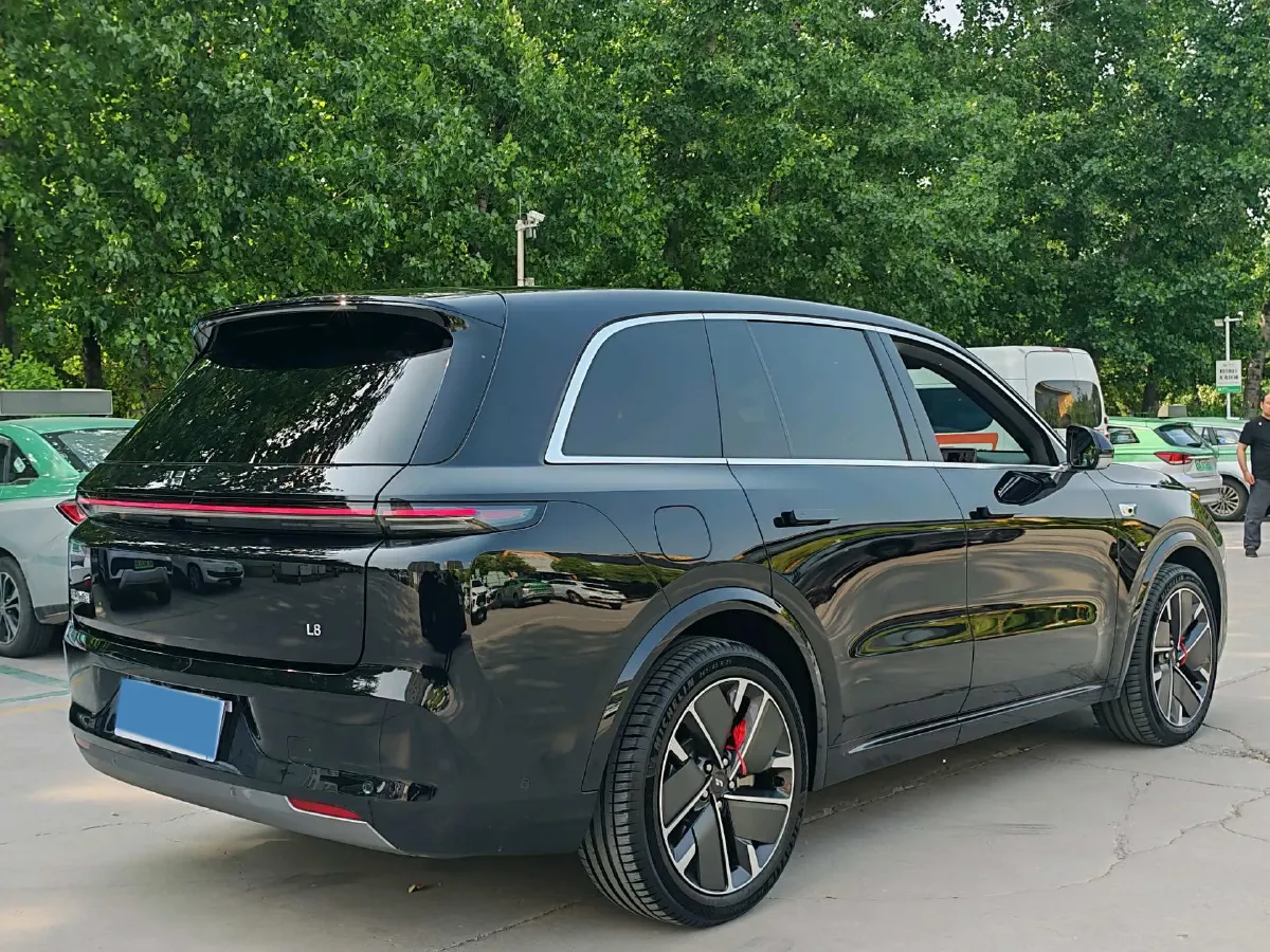 2025 Li L8 Range Extended 154HP REEV,autocango,china used car exporter,china ev exporter,chinese used car exporter,chinese used ev exporter