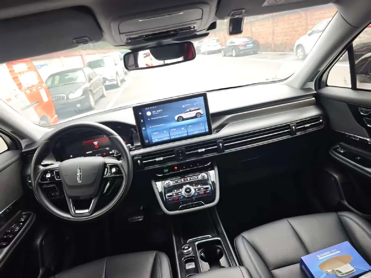 2021 Lincoln Corsair 2.0T 245HP L4 8AT,autocango,china used car exporter,china ev exporter,chinese used car exporter,chinese used ev exporter