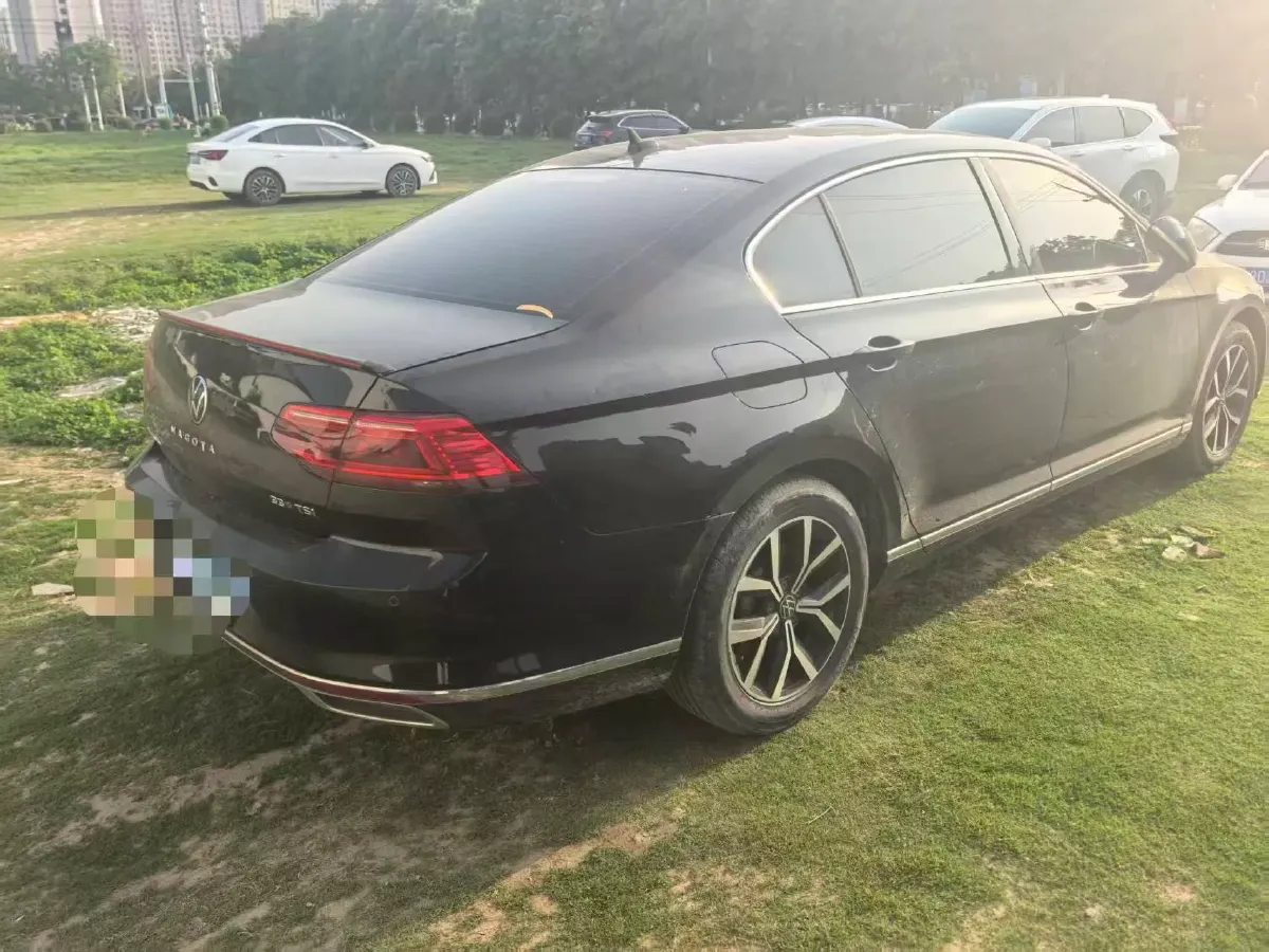 2020 Volkswagen Magotan 2.0T 186HP L4 7DCT,autocango,china used car exporter,china ev exporter,chinese used car exporter,chinese used ev exporter