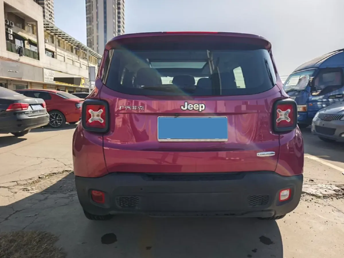 2018 Jeep Renegade 1.4T 150HP L4 7DCT,autocango,china used car exporter,china ev exporter,chinese used car exporter,chinese used ev exporter