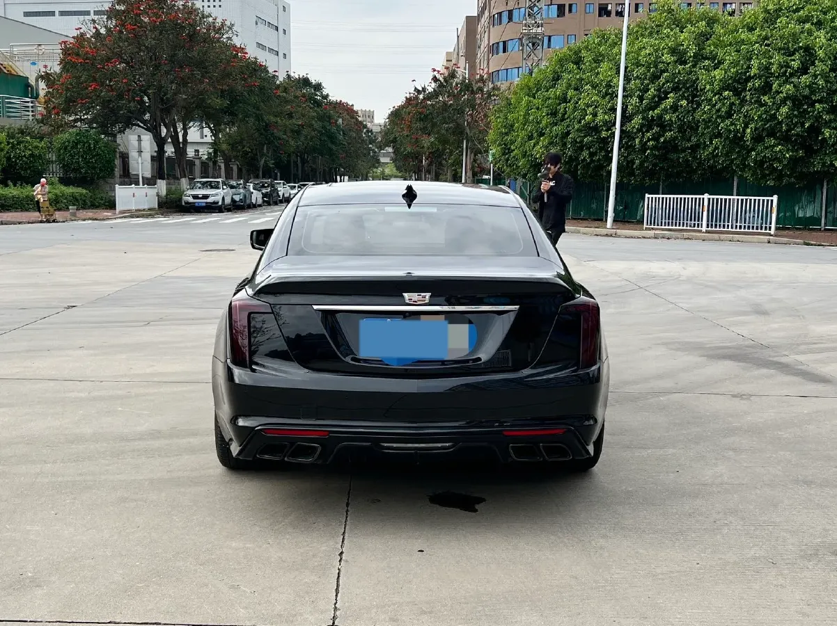 2022 Cadillac CT5 2.0T 237HP L4 10AT,autocango,china used car exporter,china ev exporter,chinese used car exporter,chinese used ev exporter