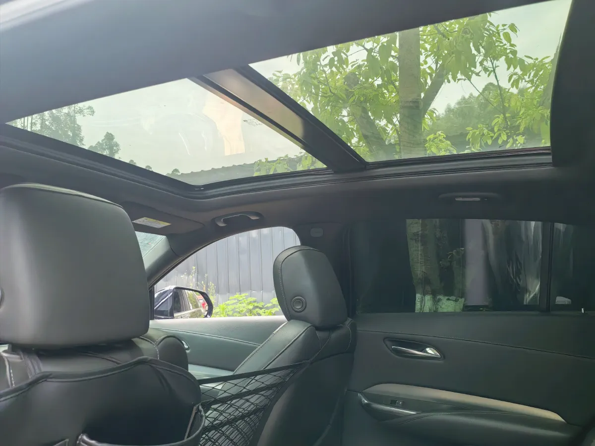 2020 Cadillac XT4 2.0T 241HP L4 9AT,autocango,china used car exporter,china ev exporter,chinese used car exporter,chinese used ev exporter